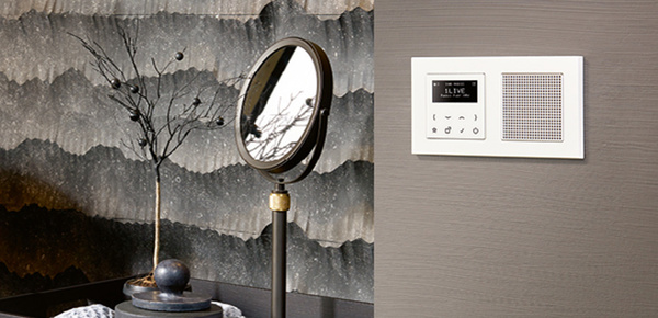JUNG Smart Radio DAB+ bei Elektro Weiler GmbH in Steinheim